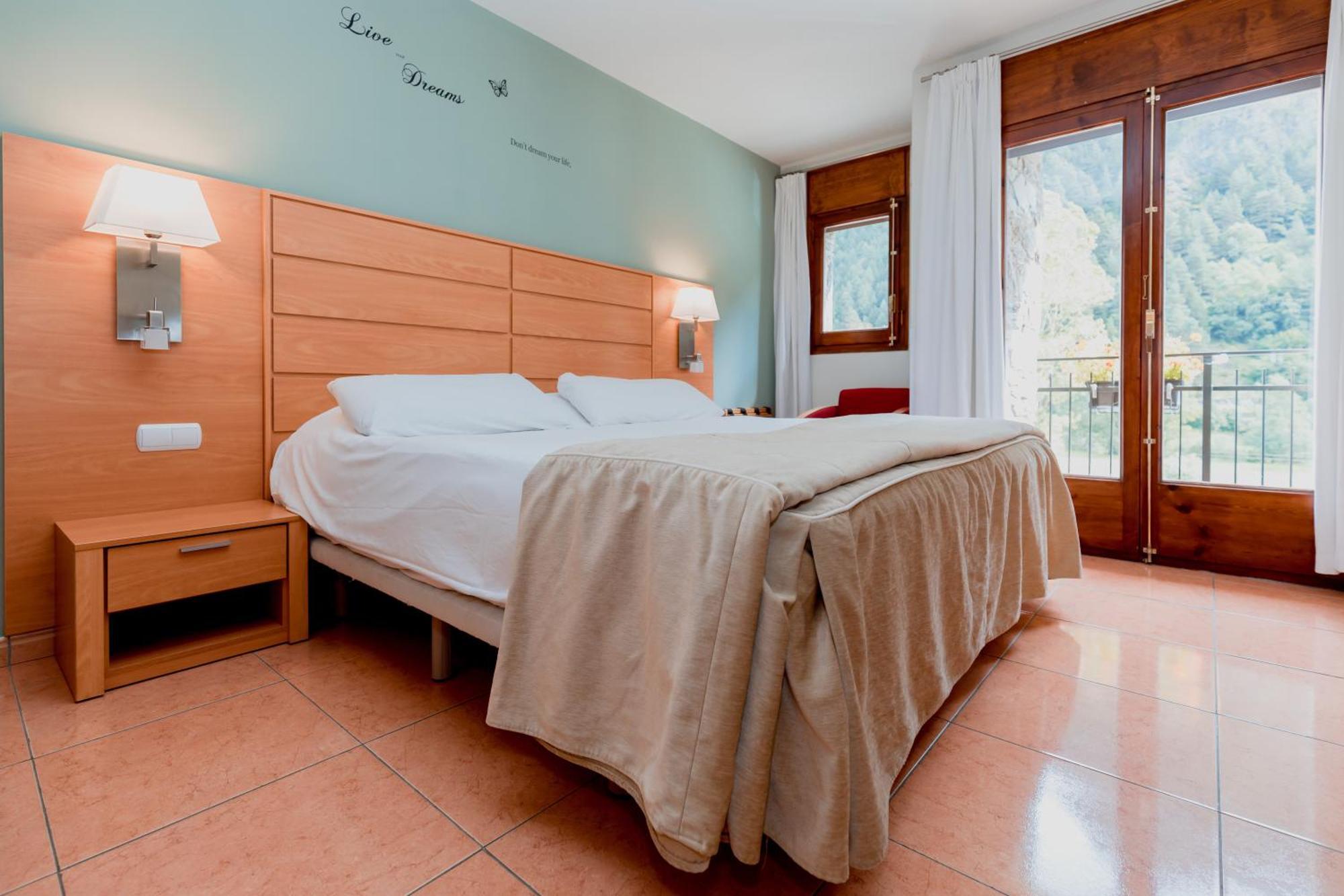 Pierre & Vacances Aparthotel La Tulipa Ordino Dış mekan fotoğraf