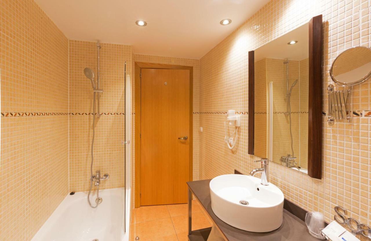 Pierre & Vacances Aparthotel La Tulipa Ordino Dış mekan fotoğraf